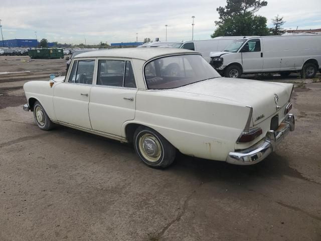 1963 Mercedes-Benz 190D