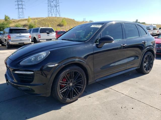 2014 Porsche Cayenne GTS