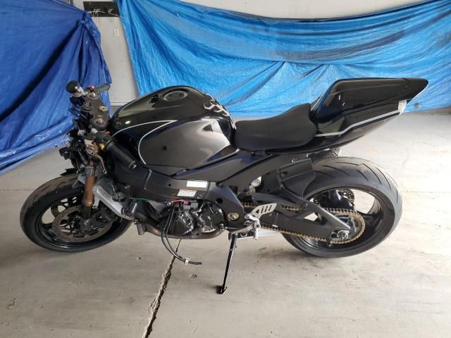 2005 Suzuki GSX-R1000