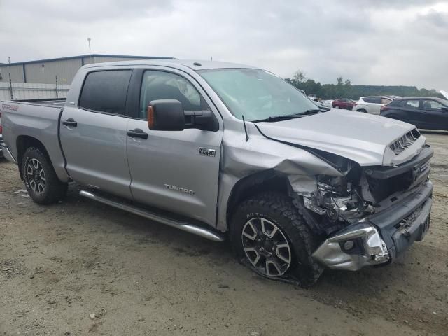 2015 Toyota Tundra Crewmax SR5