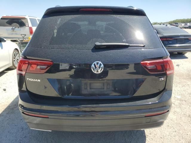 2018 Volkswagen Tiguan S