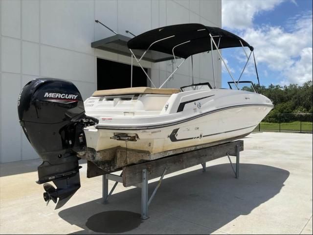 2022 Bayliner VR6