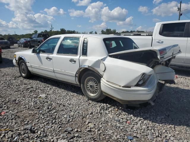 1996 Lincoln Town Car Signature