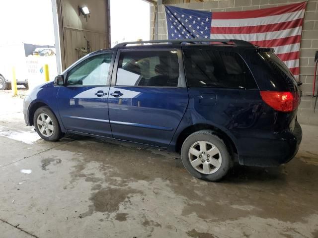 2006 Toyota Sienna CE