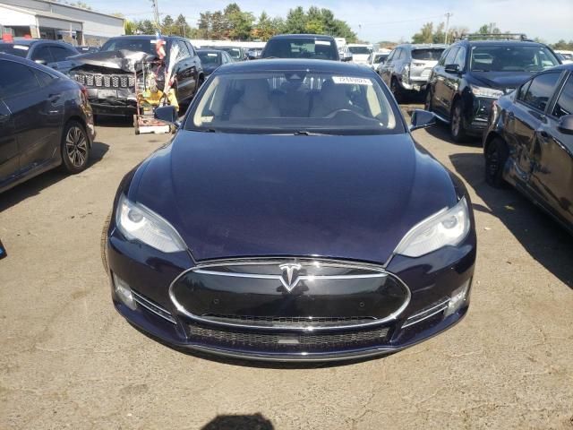 2014 Tesla Model S