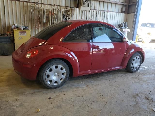 2010 Volkswagen New Beetle