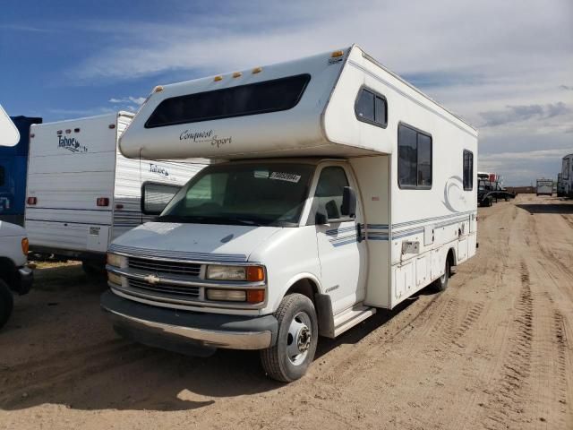 2001 Chevrolet Express Cutaway G3500