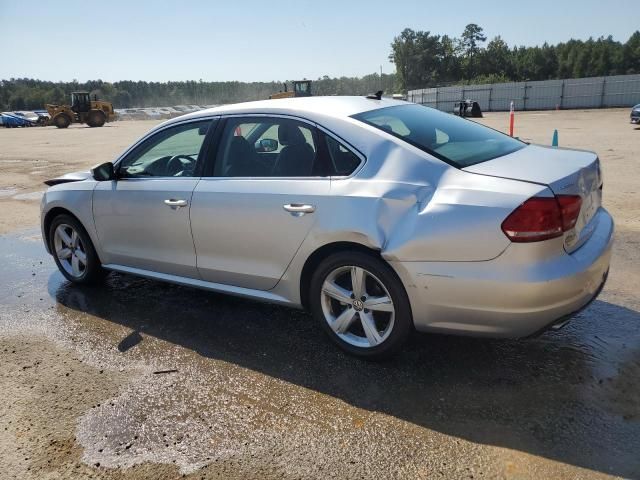 2013 Volkswagen Passat SE