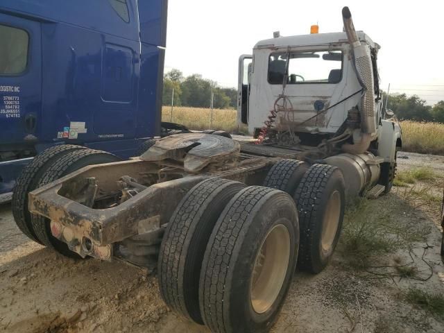 2007 Mack 600 CHN600