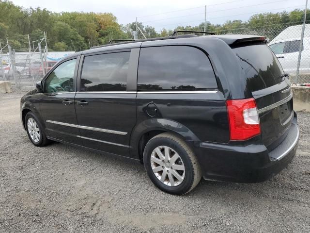 2013 Chrysler Town & Country Touring