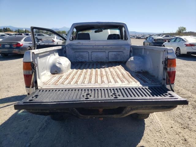 1990 Toyota Pickup 1/2 TON Short Wheelbase DLX