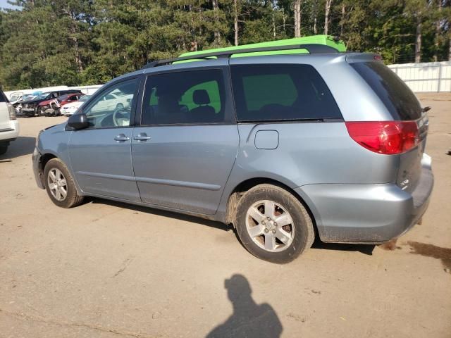 2007 Toyota Sienna CE