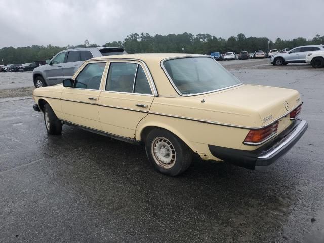 1981 Mercedes-Benz 300 D