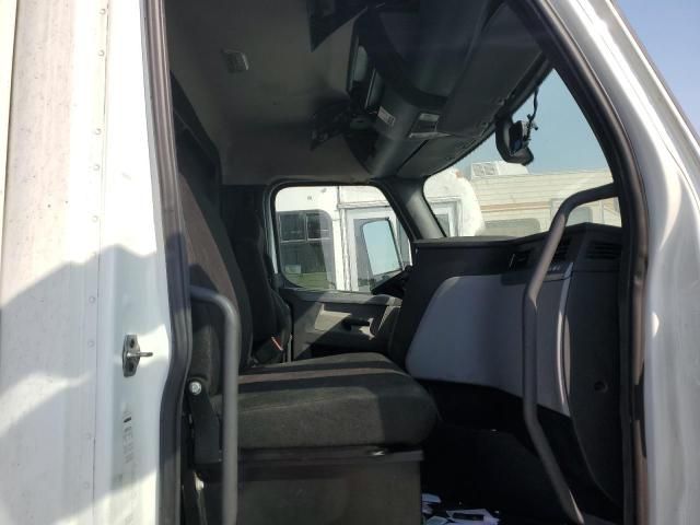 2018 Freightliner Cascadia 126