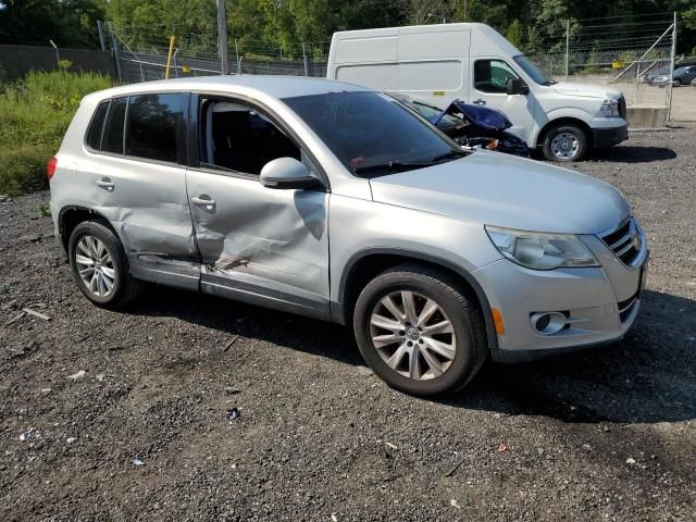 2010 Volkswagen Tiguan SE