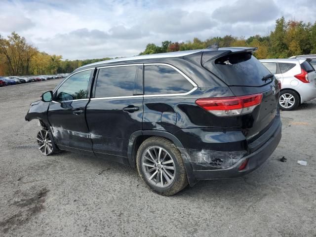 2018 Toyota Highlander SE