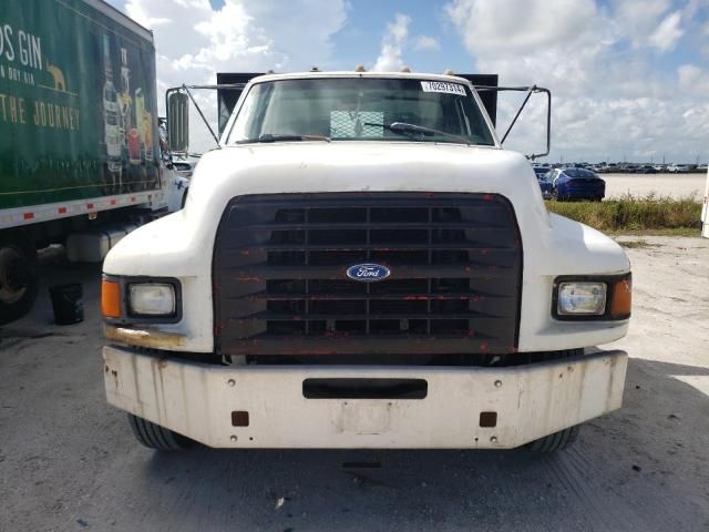 1997 Ford F800