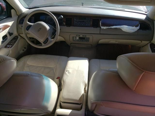 2001 Lincoln Town Car Executive