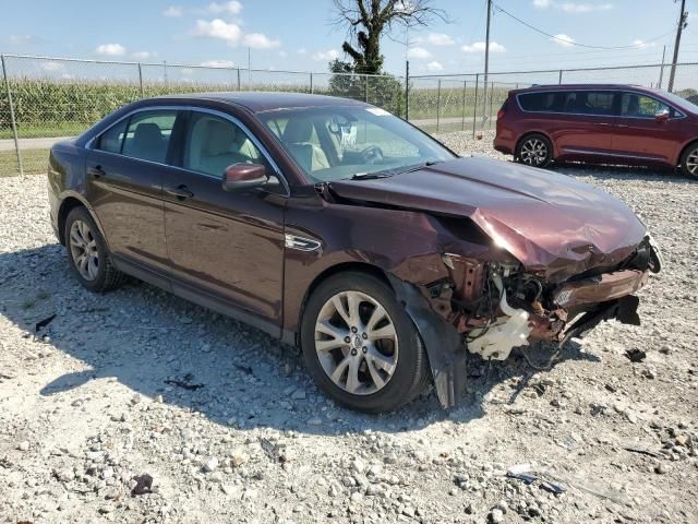 2010 Ford Taurus SEL