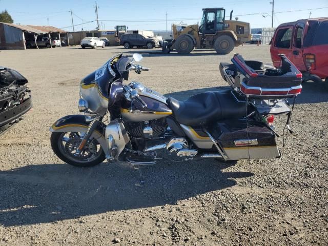 2012 Harley-Davidson FLHTCUSE7 CVO Ultra Classic Electra Glide