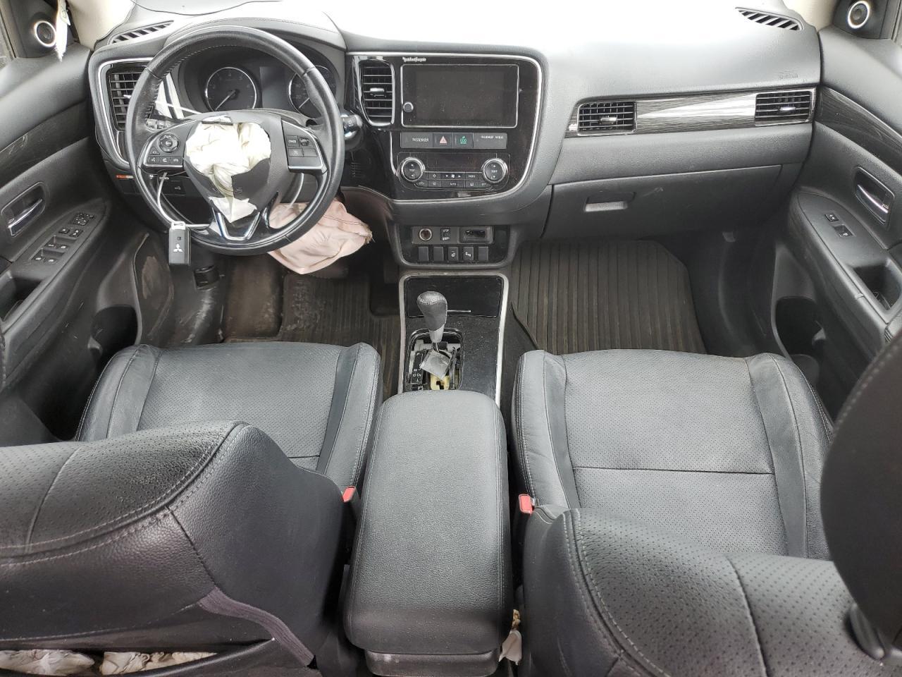 2018 Mitsubishi Outlander se
