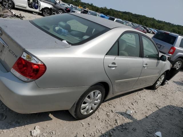 2005 Toyota Camry LE