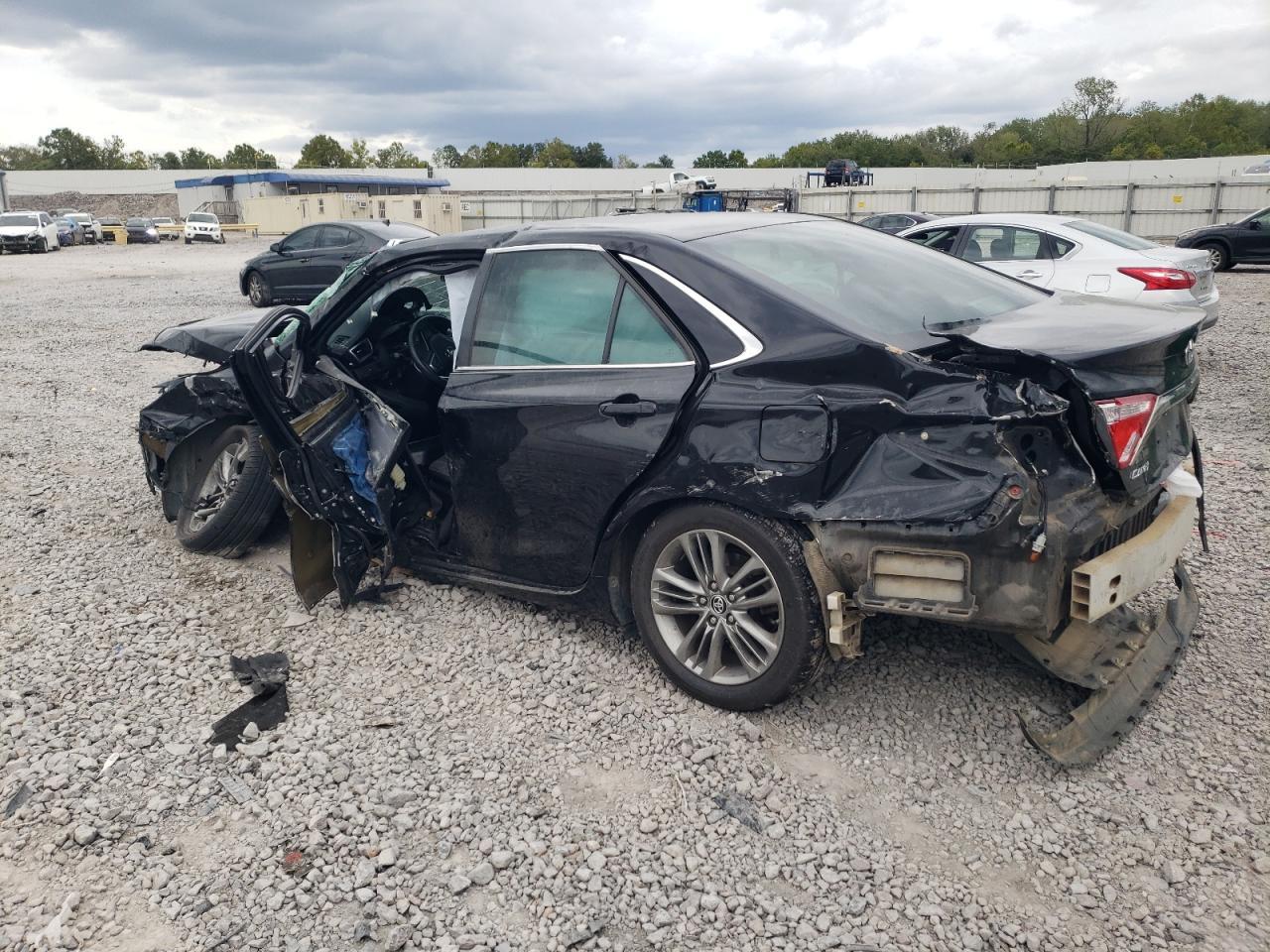 2015 Toyota Camry le