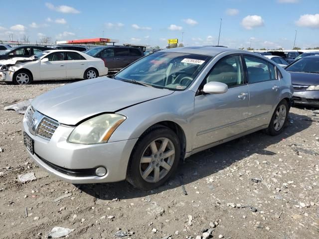 2004 Nissan Maxima SE