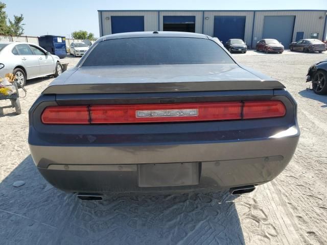 2013 Dodge Challenger SXT