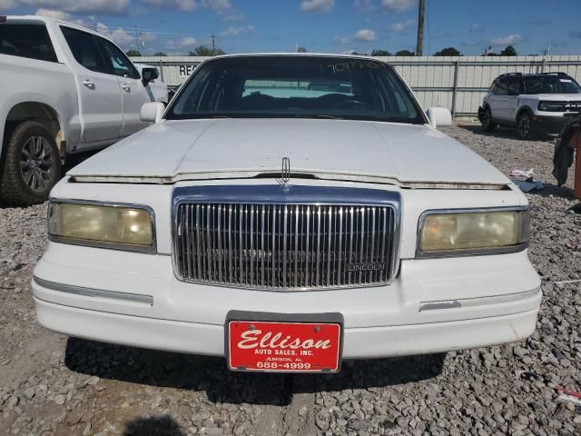 1996 Lincoln Town Car Signature