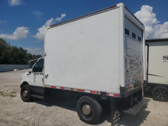 2001 Ford Econoline E350 Super Duty Cutaway Van