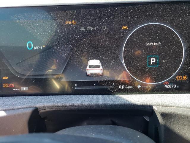 2023 KIA EV6 Light
