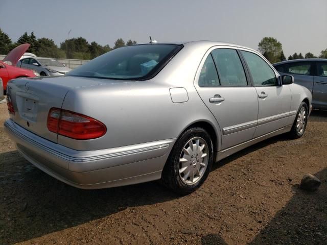 2000 Mercedes-Benz E 320