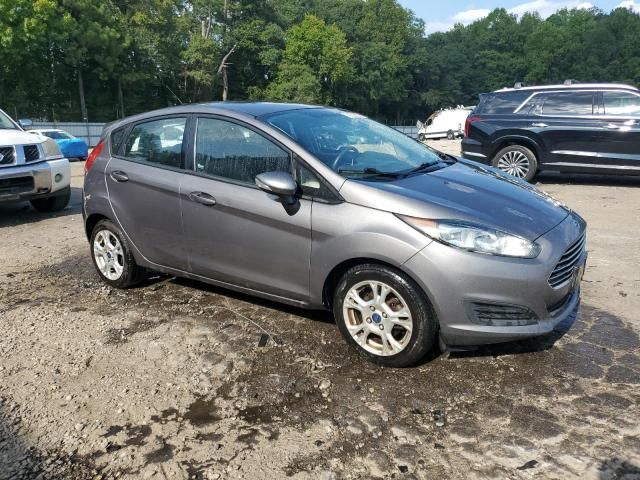 2014 Ford Fiesta SE