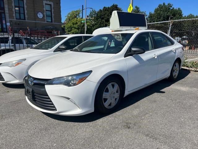 2015 Toyota Camry Hybrid