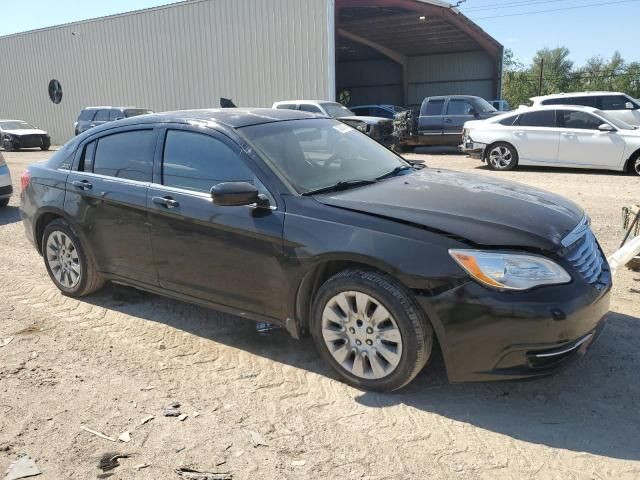 2013 Chrysler 200 LX