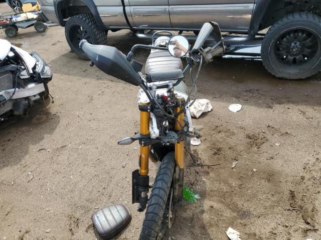 2024 Triumph 2024 Triumph Motorcycle Scrambler 400 X