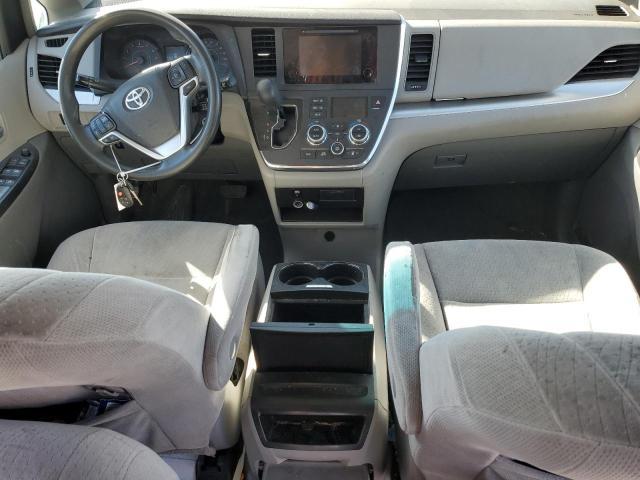 2015 Toyota Sienna LE