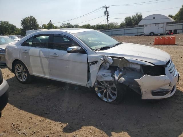 2018 Ford Taurus Limited