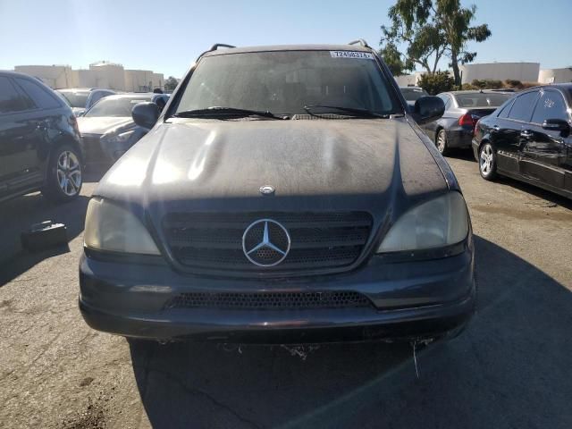 2001 Mercedes-Benz ML 320