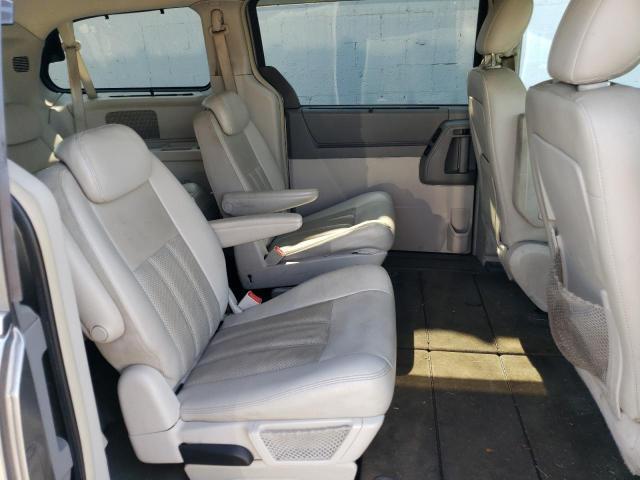 2009 Chrysler Town & Country Touring