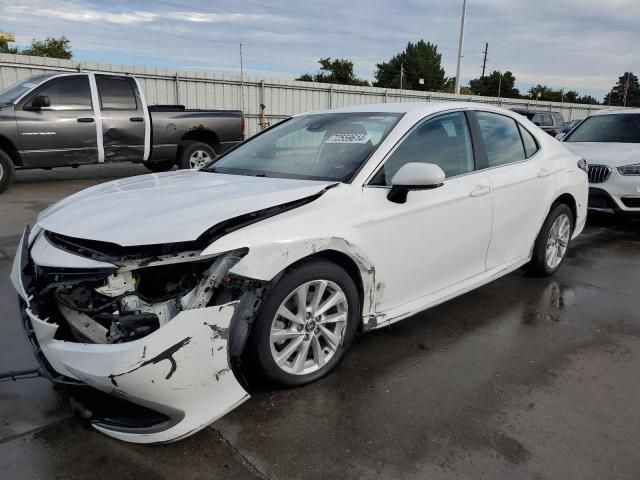 2022 Toyota Camry LE