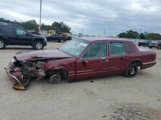 1997 Lincoln Town Car Signature