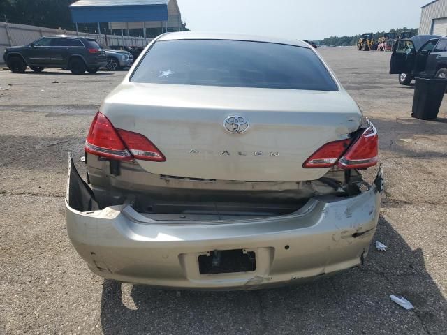 2005 Toyota Avalon XL