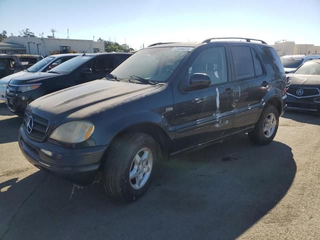 2001 Mercedes-Benz ML 320