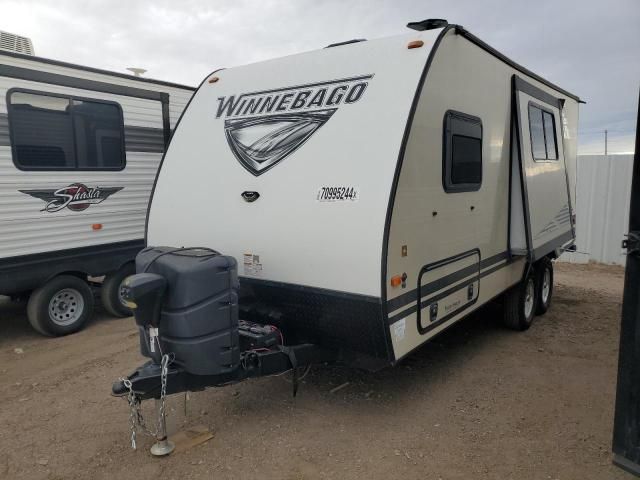 2019 Winnebago Camper