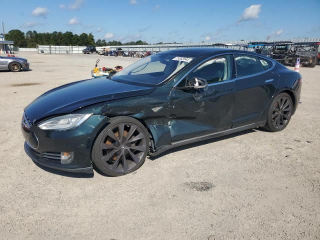 2014 Tesla Model S