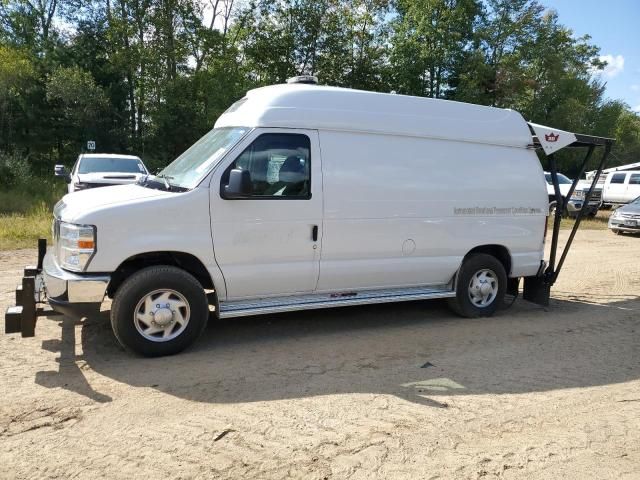 2012 Ford Econoline E350 Super Duty Van