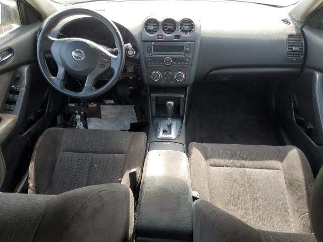 2010 Nissan Altima Base