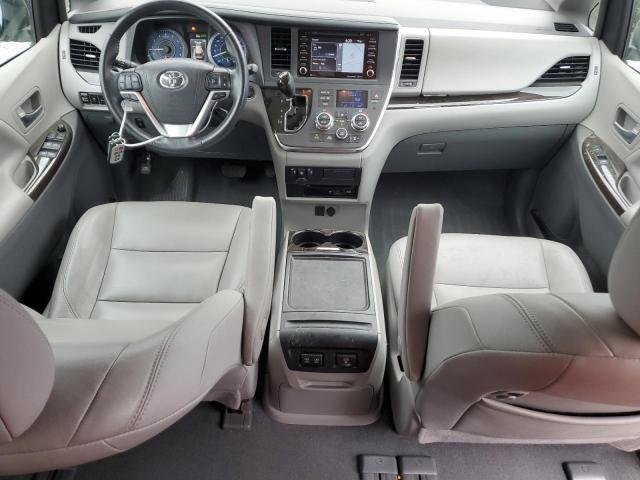 2019 Toyota Sienna XLE